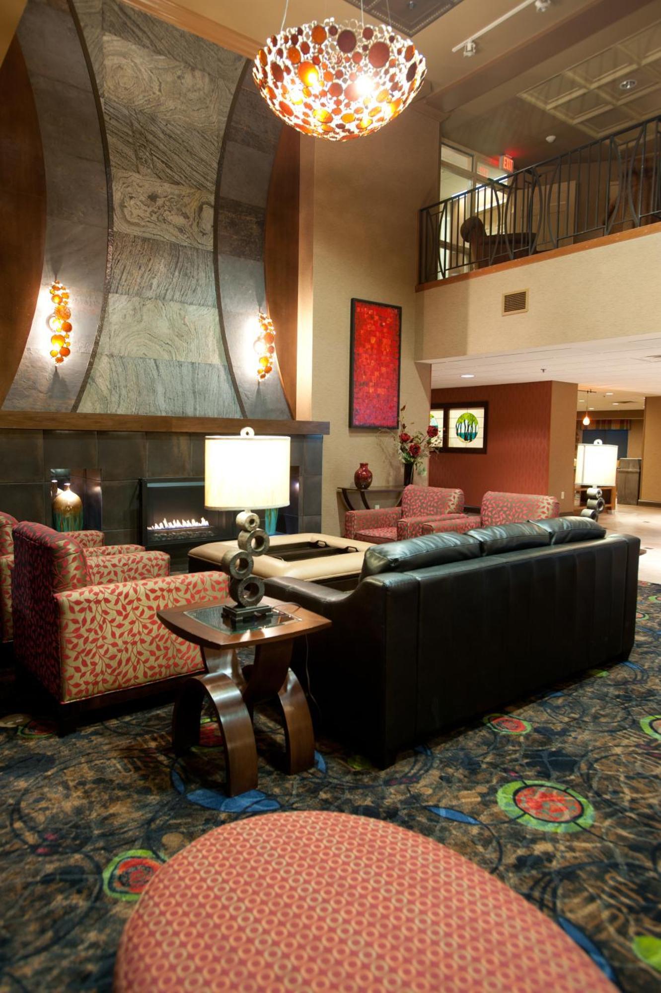 & By Ihg 2*