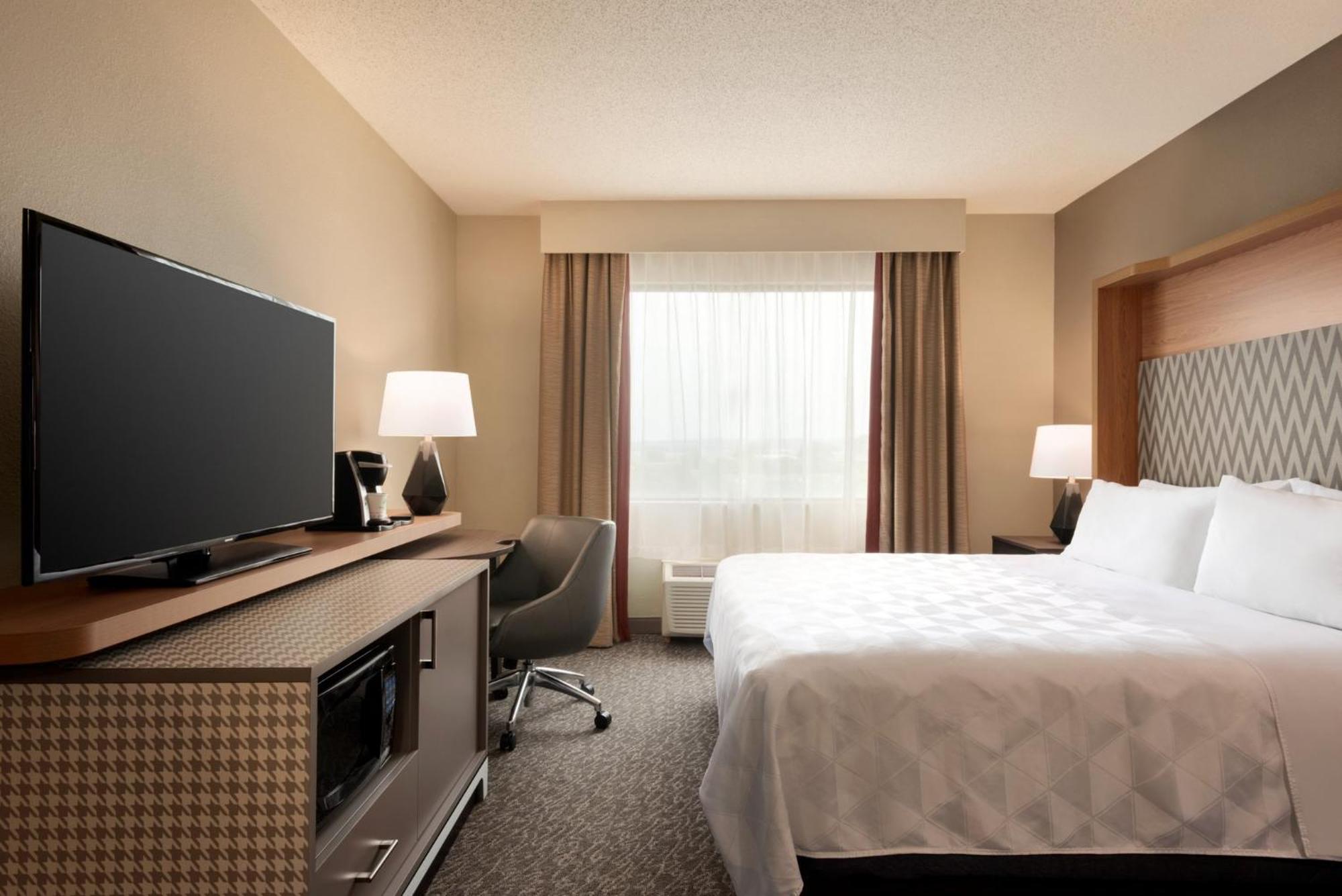 & By Ihg Hotel Council Bluffs